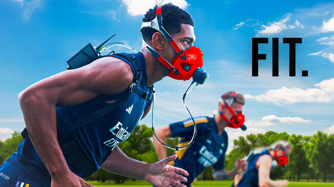 How Football Players Keep Themselves Fit During Preseason